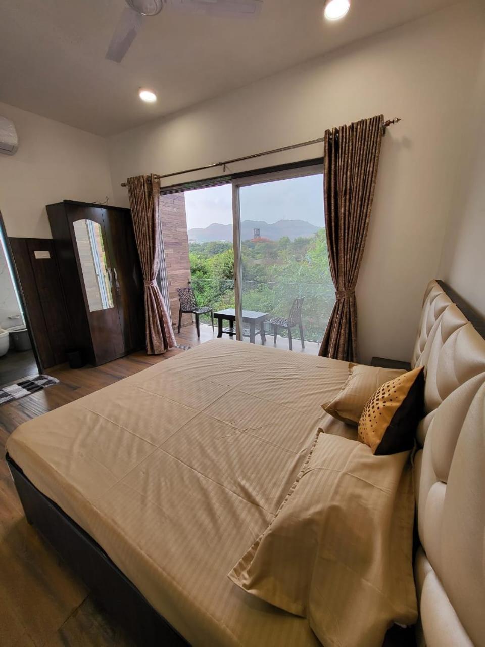Villa Prem'S Mannat 3Bhk Lonavala Esterno foto